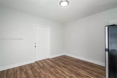 437 NE 82 St #14, Miami, FL 33138 - Photo 5