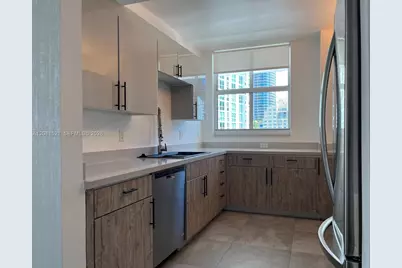 1250 S Miami Ave #1414, Miami, FL 33130 - Photo 3