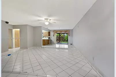 12611 SW 9th Ter #B, Miami, FL 33184 - Photo 5