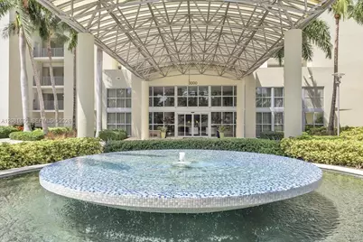 3000 Oasis Grabd Blvd #2802, Fort Myers, FL 33916 - Photo 3