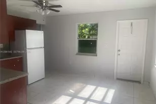 412 NW 33rd St, Miami, FL 33127 - Photo 7