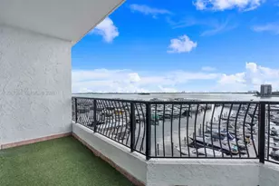 555 NE 15th St, Miami, FL 33132 - Photo 7