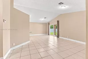 1619 Orion Ln, Weston, FL 33327 - Photo 3