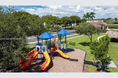 2227 SE 25th Ave #2227, Homestead, FL 33035 - Photo 33