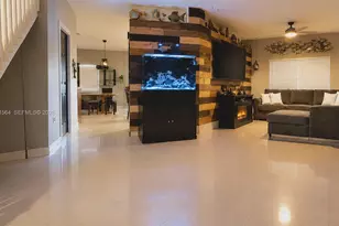 2227 SE 25th Ave, Homestead, FL 33035 - Photo 3