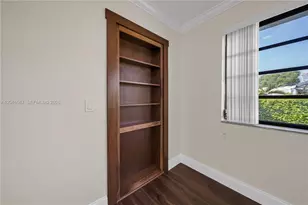10275 SW 112th St, Miami, FL 33176 - Photo 15