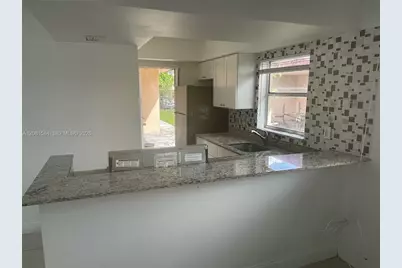 7941 SW 10th St #A, North Lauderdale, FL 33068 - Photo 5