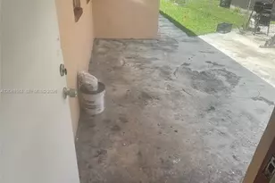 7941 SW 10th St, North Lauderdale, FL 33068 - Photo 25
