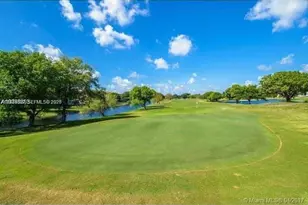 13455 SW 9th Ct, Pembroke Pines, FL 33027 - Photo 3