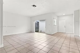 14720 SW 141st Terrace, Miami, FL 33196 - Photo 23