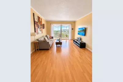 2200 E Hallandale Beach Blvd #610, Hallandale Beach, FL 33009 - Photo 5