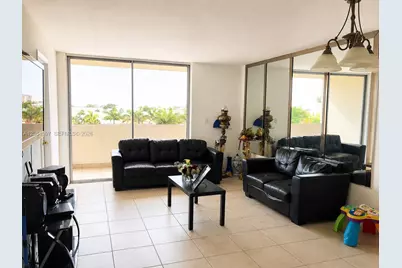 10090 NW 80th Ct #1561, Hialeah Gardens, FL 33016 - Photo 1