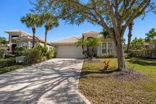 303 NW Somerset Cir, Port Saint Lucie, FL 34983 - Photo 1