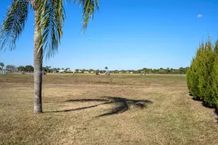 303 NW Somerset Cir, Port Saint Lucie, FL 34983 - Photo 27