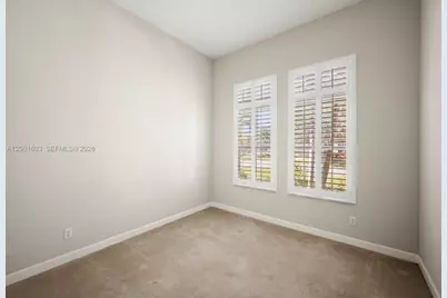303 NW Somerset Cir, Port Saint Lucie, FL 34983 - Photo 13