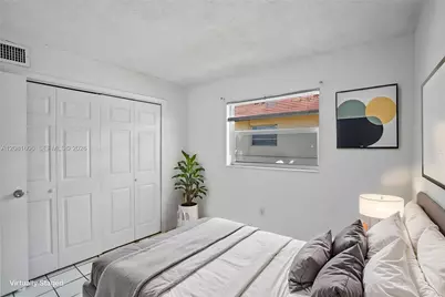 461 SW 7th St #4, Miami, FL 33130 - Photo 3