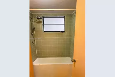 100 Ocean Lane Dr #303, Key Biscayne, FL 33149 - Photo 9