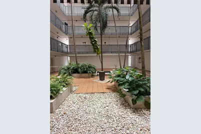 100 Ocean Lane Dr #303, Key Biscayne, FL 33149 - Photo 3