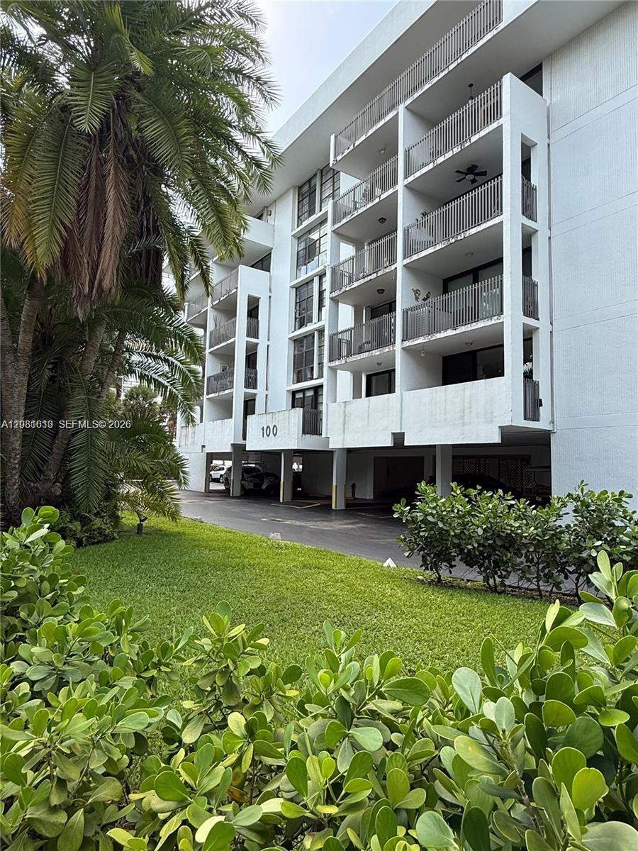 100 Ocean Ln Dr #303 - 100 Ocean Ln Dr #303, Key Biscayne, FL 33149 Luxury Property | Jose Angel Pina