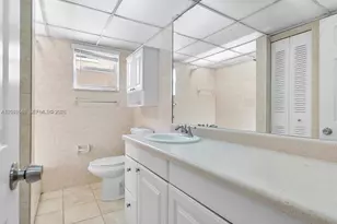 8941 NE 4th Avenue Rd, Miami Shores, FL 33138 - Photo 21