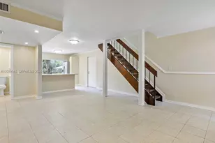 8941 NE 4th Avenue Rd, Miami Shores, FL 33138 - Photo 7