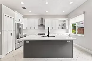 1521 SW 194th Terrace, Pembroke Pines, FL 33029 - Photo 5