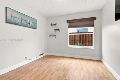 1521 SW 194th Ter, Pembroke Pines, FL 33029 - Photo 15