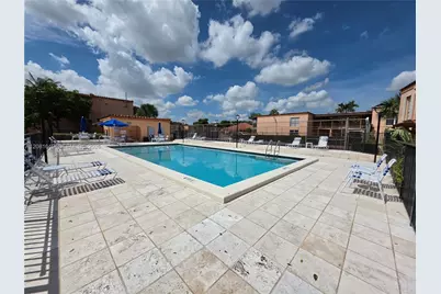 7110 Fairway Dr #L12, Miami Lakes, FL 33014 - Photo 11