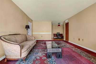 7110 Fairway Dr #L12, Miami Lakes, FL 33014 - Photo 23