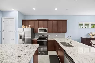 20028 SW Caserta Way, Port Saint Lucie, FL 34986 - Photo 13
