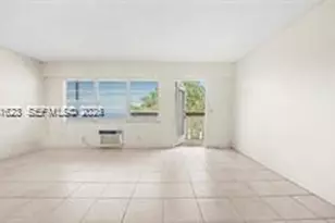 79 Suffolk B, Boca Raton, FL 33434 - Photo 1