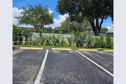 2160 SW 16th Ave #417, Miami, FL 33145 - Photo 31