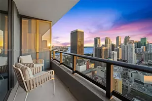 159 NE 6th St, Miami, FL 33132 - Photo 1