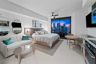 159 NE 6th St, Miami, FL 33132 - Photo 3