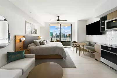 159 NE 6th St #3210, Miami, FL 33132 - Photo 9