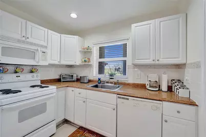 5300 Washington St #V308, Hollywood, FL 33021 - Photo 13