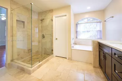 19144 NW 13th St, Pembroke Pines, FL 33029 - Photo 15