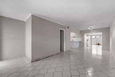 2018 SW 103rd Ct, Miami, FL 33165 - Photo 3