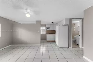 2018 SW 103rd Ct, Miami, FL 33165 - Photo 15