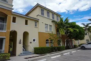 10242 NW 7th St, Miami, FL 33172 - Photo 1