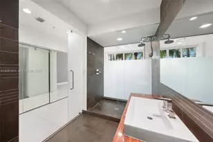 2100 Park Ave, Miami Beach, FL 33139 - Photo 19