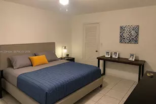 11855 NE 19th Dr, North Miami, FL 33181 - Photo 3