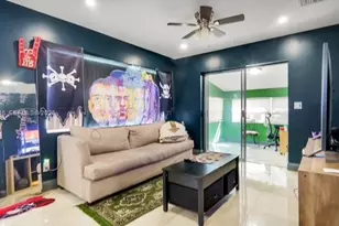 1041 NW 24th Terrace, Fort Lauderdale, FL 33311 - Photo 13