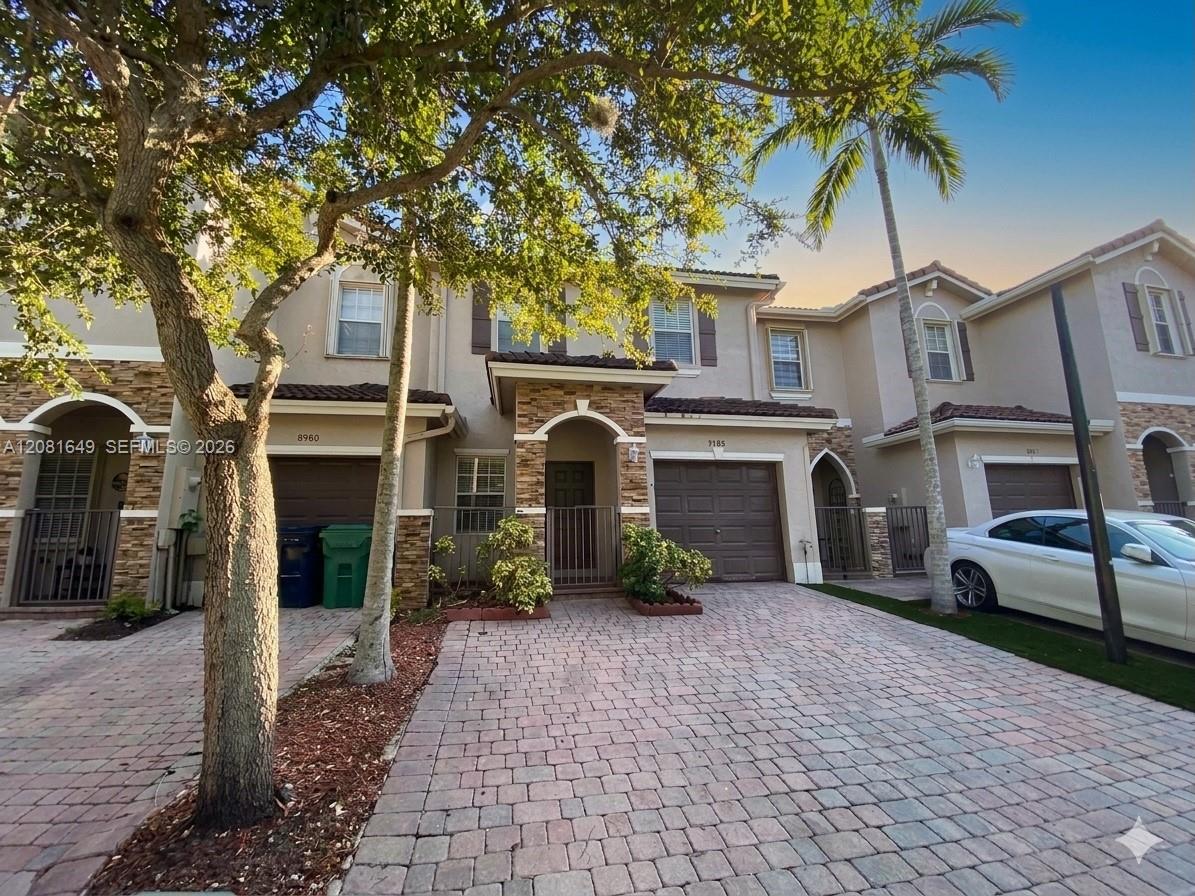 8986 SW 225th St #. - 8986 SW 225th St #., Cutler Bay, FL 33190 Luxury Property | Jose Angel Pina