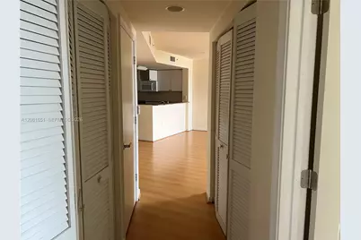 19501 W Country Club Dr #611, Aventura, FL 33180 - Photo 11