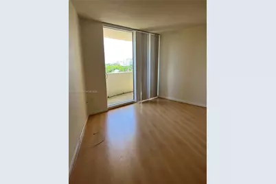 19501 W Country Club Dr #611, Aventura, FL 33180 - Photo 27