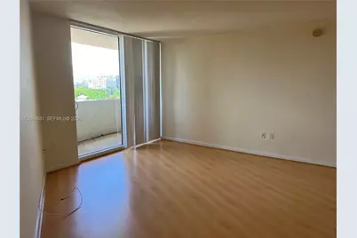19501 W Country Club Dr #611, Aventura, FL 33180 - Photo 3