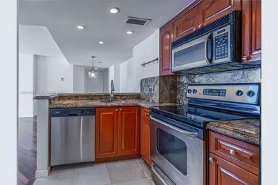 770 Claughton Island Dr #1603, Miami, FL 33131 - Photo 3