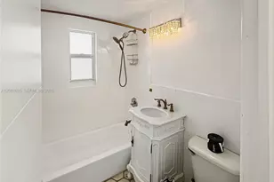 7207 Bay Dr, Miami Beach, FL 33141 - Photo 17