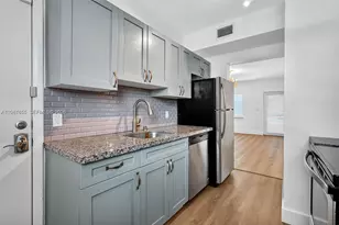 7207 Bay Dr, Miami Beach, FL 33141 - Photo 3